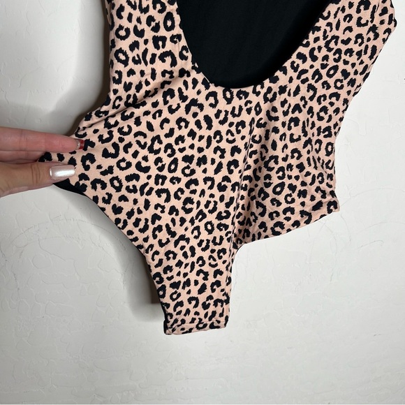 NWT MANEBI Tie-up One Piece Leopard Reversible Swimsuit - Picture 8 of 12